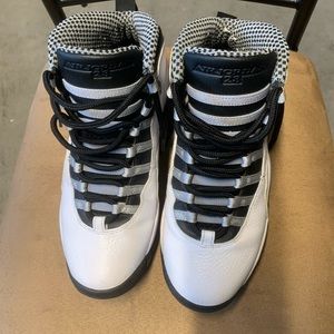 Jordan X sz. 9